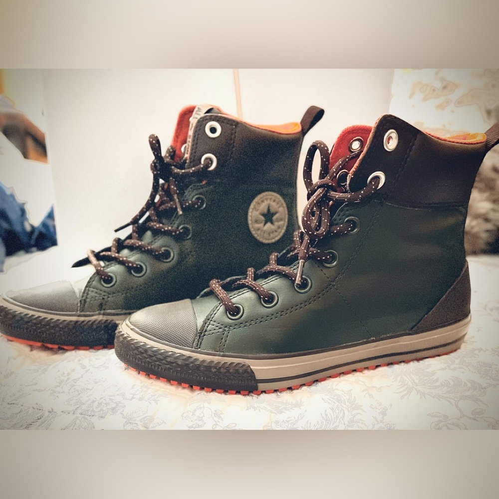 Converse Junior Chuck Taylor Asphalt Boot Collard/Burnt Size 5 Big Kid, W 6.5